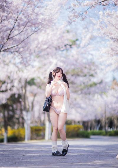 年轻的嫂子免费观看